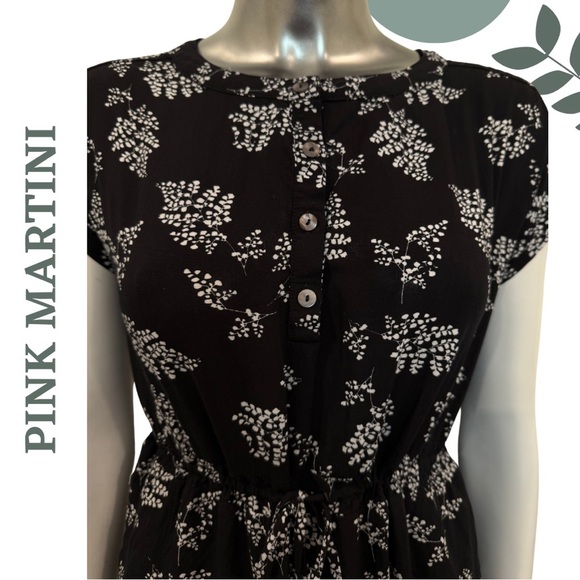 🛍️3/$40 Pink Martini Drawstring Waist Summer Dress | Black White Floral | Small - Picture 5 of 8